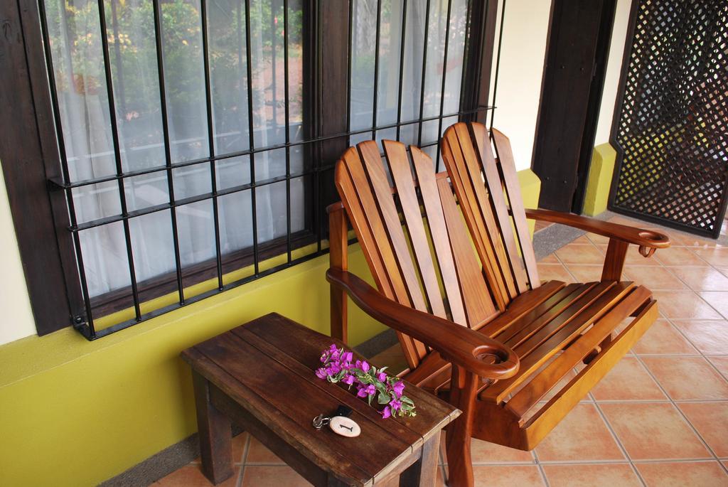 Dos Palmas Studio Apartments Río Segundo Exterior foto